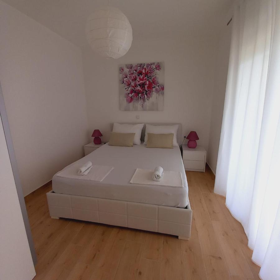 Apartment M & L